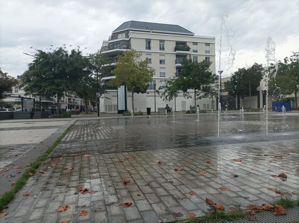 Thecalc Homes 2Bedroom+1Kitchen Sartrouville Esterno foto
